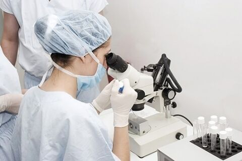 provádění diagnostiky prostatitidy v labolaláře